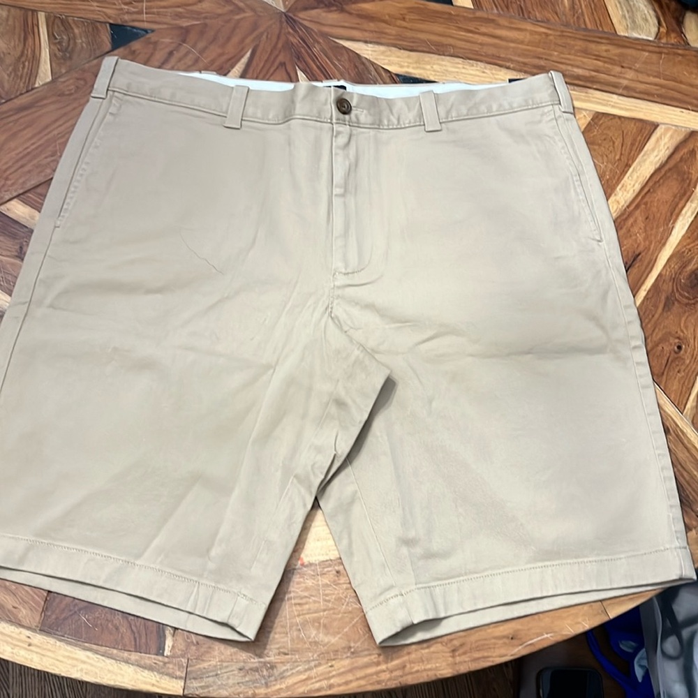 Brand New w/Tags Men J.Crew Khacki Shorts- size 40”